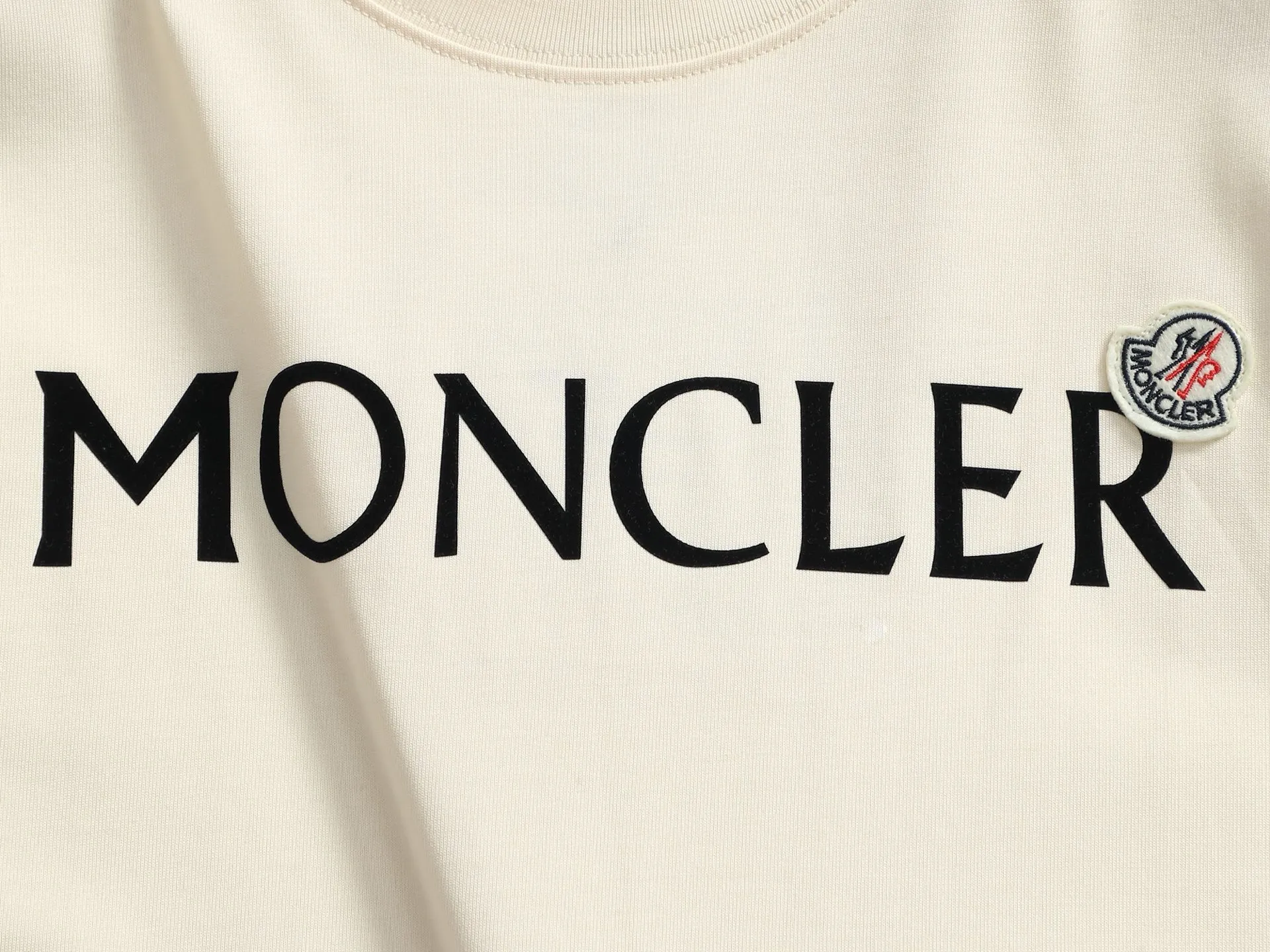 2025 New Arrival Same Style👫280g T ， ！ ， ， logo ！ ， Versatile， ， ！ ！ Classic Versatile T ， logo ！ ！ Quality ， ！！ ：Black Size：XS S M L